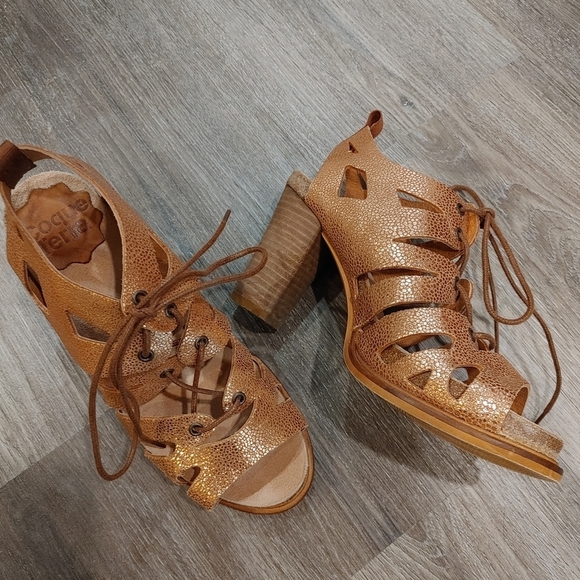Anthropologie Coqueterra rose gold Gladiator heels size 36 - Picture 3 of 11